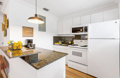 The Yellow Submarine @Sailboat Bend - Foto 11