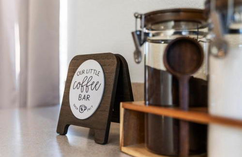 l NEW l Fully Remodeled 3BR 2BTH l 1 Min to Veterans Memorial Park - Foto 31