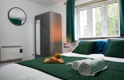 Whole 2-Bed Apartment - Contractors, Professionals, ULEZ Free, Free Parking, B'ham City 10mins - Foto 6