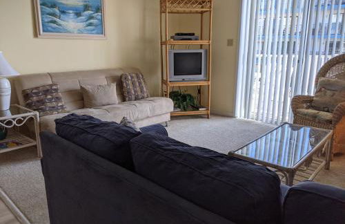 Marylander Condominiums, 90 steps from the beach - Foto 59