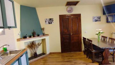 Tana Libera Tutti 3 Nature, Yourself, Love - Foto 5, stove