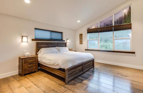 Mendenhall Valley Escape with Furnished Deck! - Foto 10