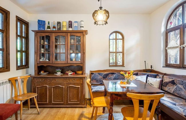 Lovely 5-bed Authentic House in the Arbanasi - Foto 27