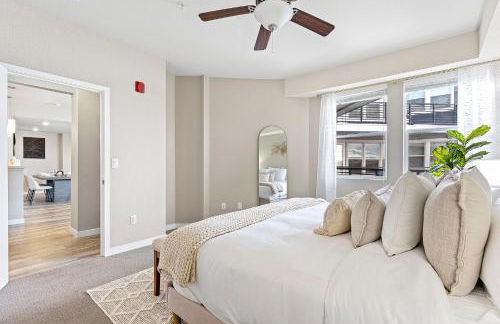 Designer Apt w Jacuzzi Walk To Casino & iMax - Foto 11