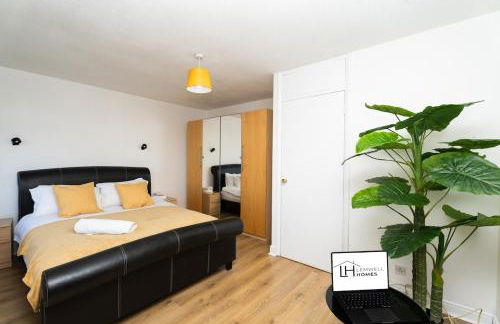 Homely Hornchurch - 5 Bed House - Foto 6