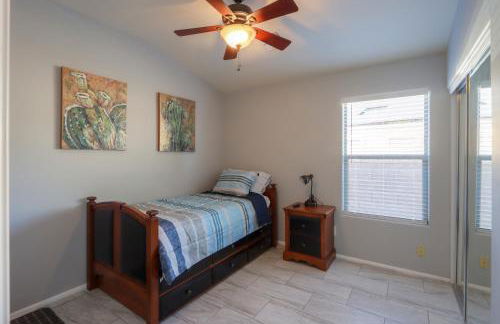 Private Mini Serene Oasis with Pool - Photo 29