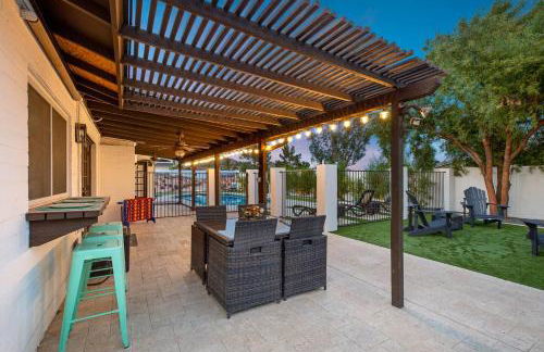 Free heated pool!/Gorgeous 4 BR spring break home - Foto 56