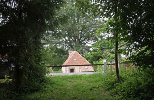 Ancien moulin avec terrasse et animaux acceptés - FR-1-497-84 - Foto 13