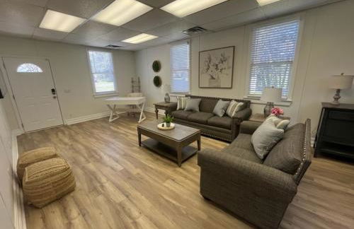 Serene 3BR Pet-Friendly Getaway Near Cartersville - Photo 42