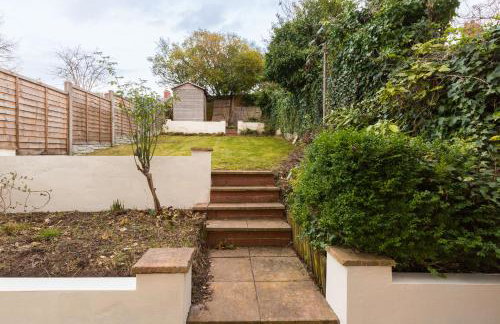 Quinton Essentials - Photo 20