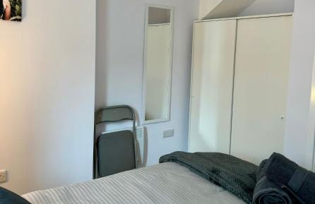 Brand new Flat 5 with Free Parking and fast WIFI - Foto 5