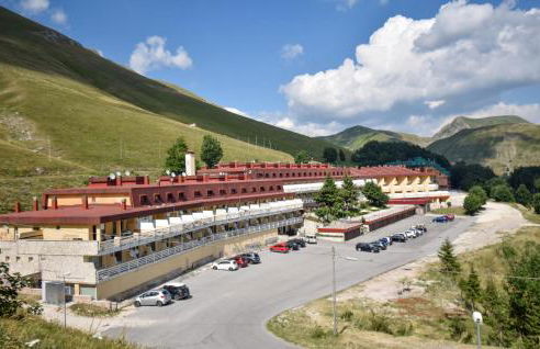 Amazing Apartment In Micigliano With Wifi - Foto 1