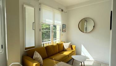 Moderno y luminoso apartamento en Santa Cruz capital - Foto 3