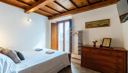 New with private parking, 5 min to the lake, WiFi - Foto 3
