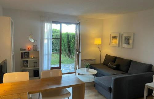 Preciosa casa con jardín y piscina - Foto 17