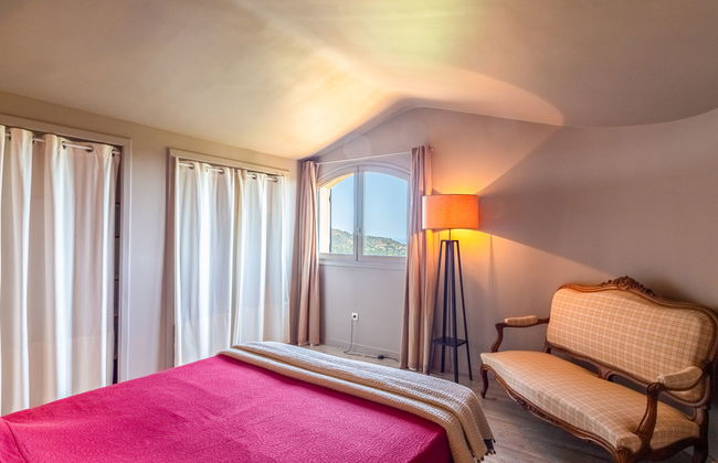 3 bedroom House in Bormes-les-Mimosas with private pool and garden - Photo 13