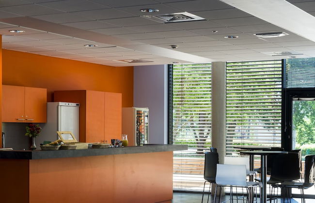 Adonis Dijon Maison Internationale - Photo 19