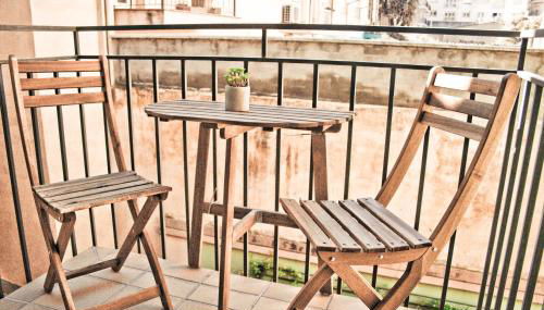 Urban Manresa-City center apartment with balcony - Photo 3