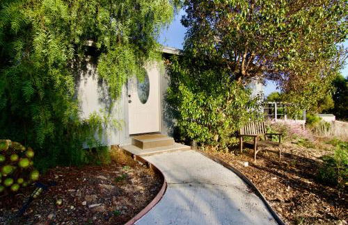 30 PCT OFF! Malibu Charming Suite, Ocean View, King Bed - Foto 2