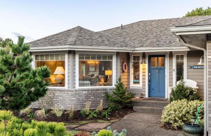 Truly a Treasure by AvantStay Walk to Beach Patio - Foto 1