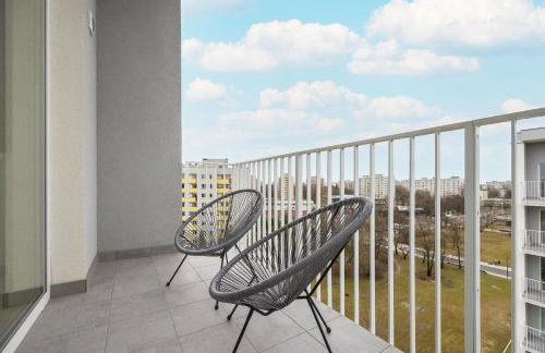 Stylish Apartment with Balcony 7th Floor by Noclegi Renters - Foto 20