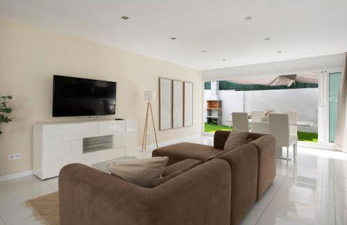 PLAYA a 3 minutos Parking barbacoa Apartamento en Castelldefels - Foto 5