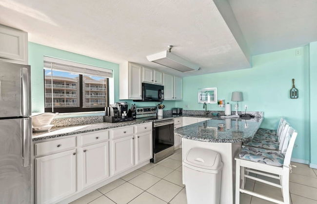 Oceanfront Penthouse Pool Hot Tub Beach Access - Foto 6