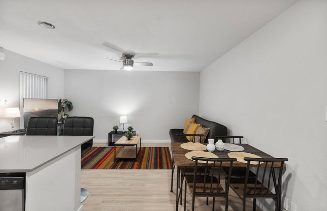 Modern 1BR Near UT Hyde Park Evonify - Foto 31