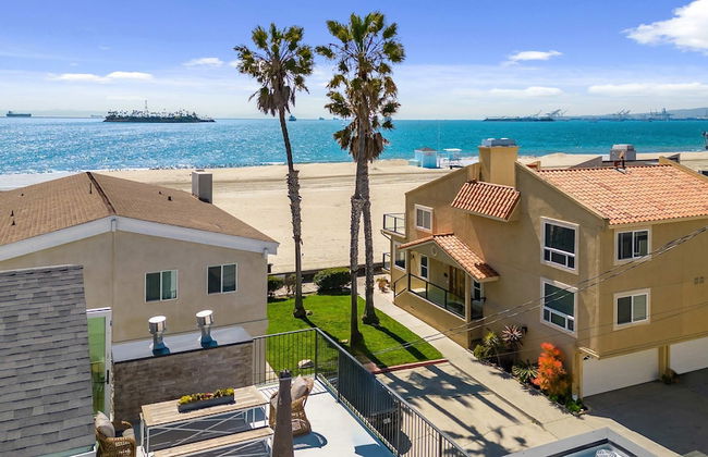Beach Paradise Stunning 3-story in Long Beach! - Foto 36