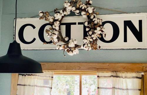 Cottage with Hot Tub and Pool Bandera, TX. - Foto 4