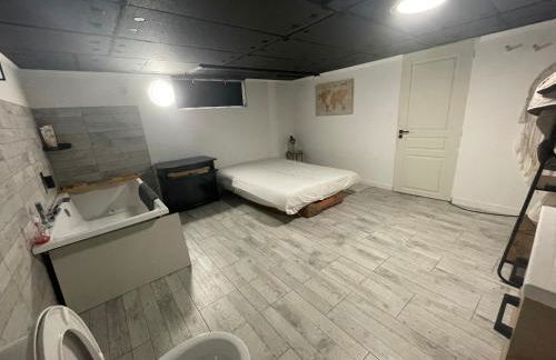 Home 5km circuit 24 hours of Le Mans, motoGP, 6 beds - Foto 9