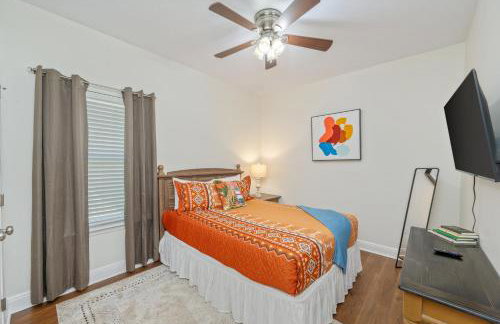 Cozy Retreat with Patio, Big Kitchen and Fishing Nearby - Foto 21