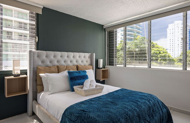 Brisa Marina 2BDR Pool Parking Beachside - Photo 15