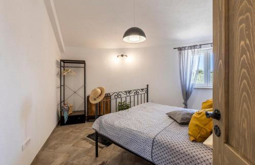 Island Getaway - Heritage House - Photo 49