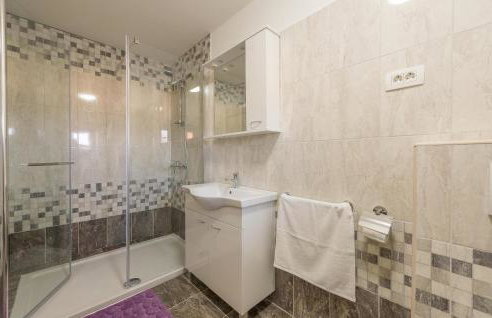 Four-Bedroom Holiday Home In Citluk - Foto 29