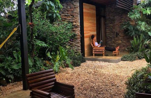 Casa jardim com ofurô - Chapada dos veadeiros - Foto 11