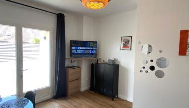 Le cocon de Didine, beau F2, 2 places de parking clos, proche Disneyland - Foto 2