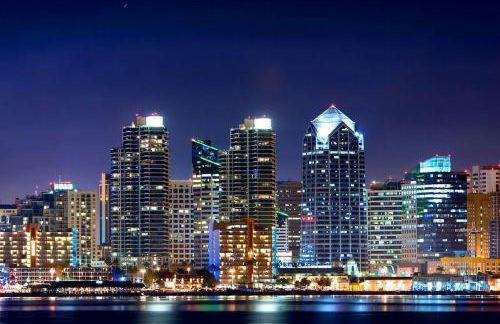 28 NIGHT MINIMUM in the Gaslamp Quarter by Petco Park, pool, jacuzzi, dogs ok - Foto 24