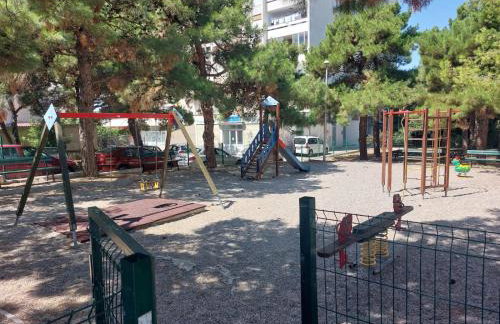 Grandpa´s tree - private garage - Photo 32