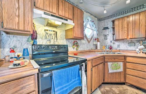 Petoskey Schoolhouse in Countryside Setting! - Foto 11