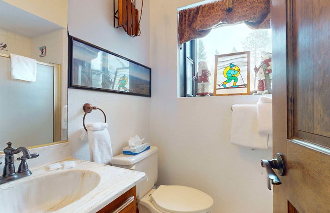 Serene Sierra Sanctuary - Experience Mammoth Magic - Foto 44