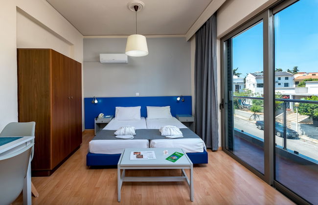 7 Palms Hotel Apartments - Foto 15