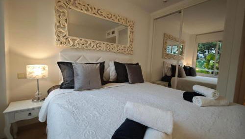 Luxury Frontline Residence - EHHouse - Foto 2, towels