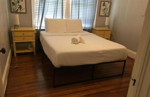 Perfectly Modern Craftsman- close to everything! - Photo 62