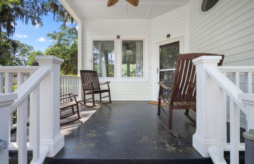 New Listing - Historical Home in Mossy Oaks - Foto 7