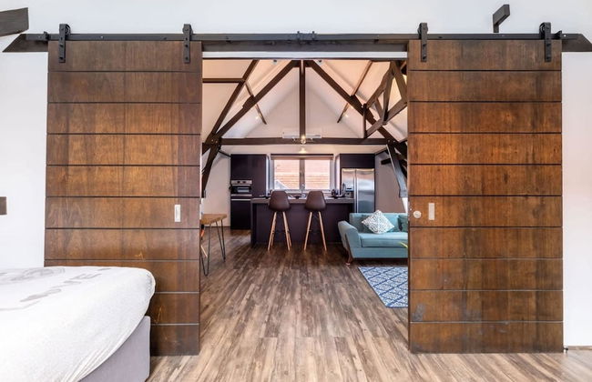 Charming Harbour Home at Historic Handelskade - Photo 22