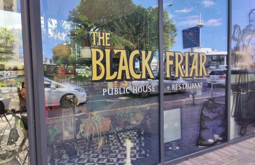 Spacious Homely Manchester City Stay Near AO Arena and Shopping Centre with 500Mbps Internet & Netflix - Foto 36