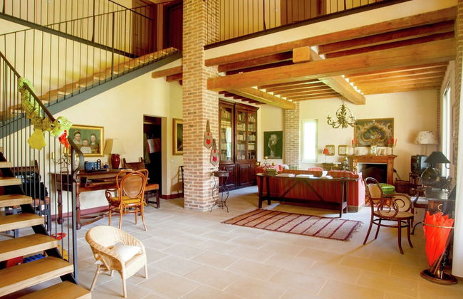 Gorgeous Vacation Home With Pool - Foto 12