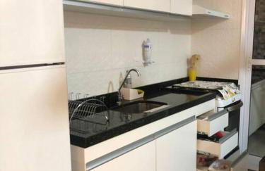 Apto novo, completo e super bem localizado - Foto 11