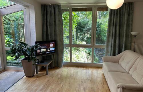 Einliegerwohnung mit Wintergarten (EG) - Foto 9